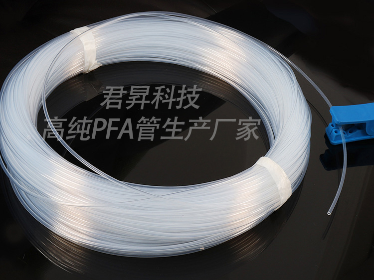 PFA管为何拥有“玻璃级”透明度？君昇科技告诉您