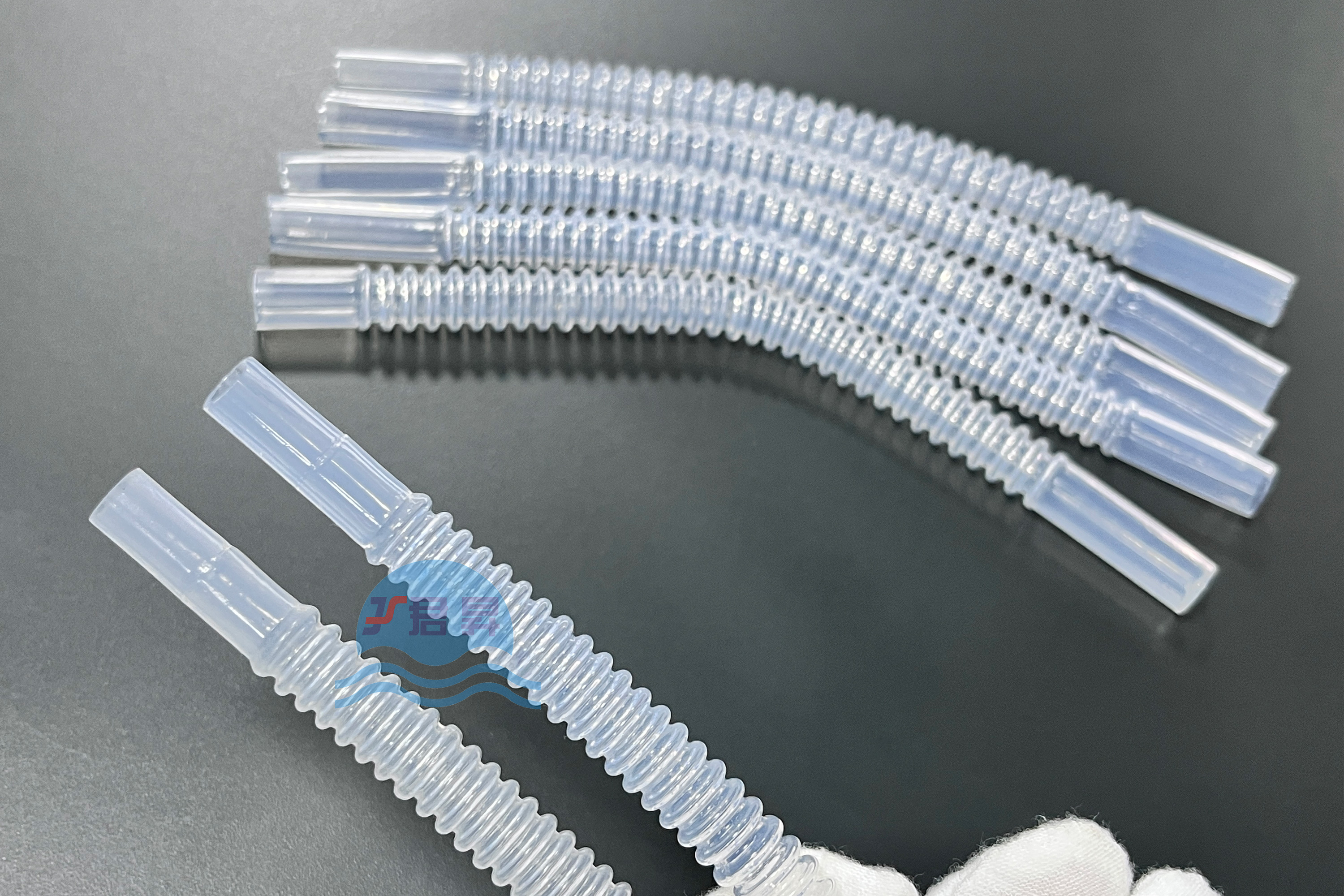 高弹性FEP波纹管高效振动吸收